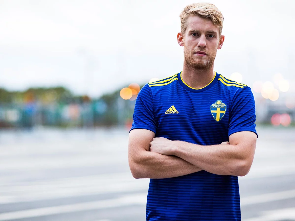 post card Maglia away Svezia.webp